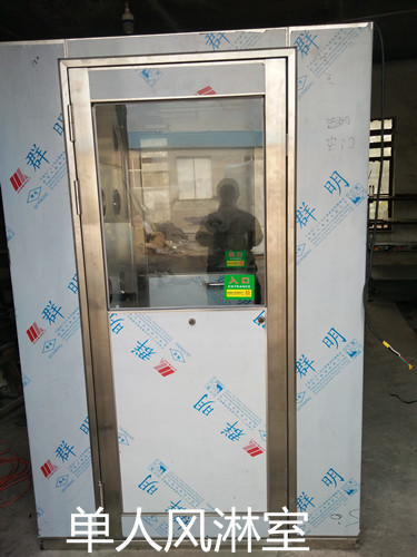 晉城風(fēng)淋室廠家：無(wú)塵車間風(fēng)淋室（單人風(fēng)淋門(mén)）的保養(yǎng)需知