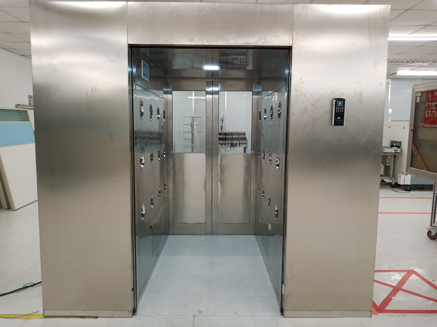 自動感應(yīng)門風(fēng)淋室設(shè)計(jì)方案【2020圖文版】